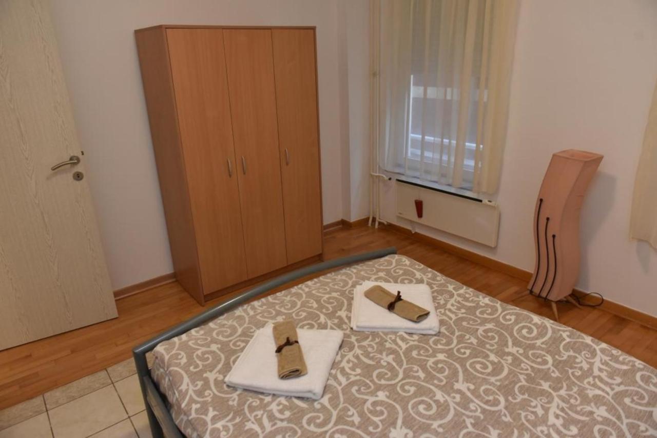 Promenada Apartmani Kruševac Eksteriør billede